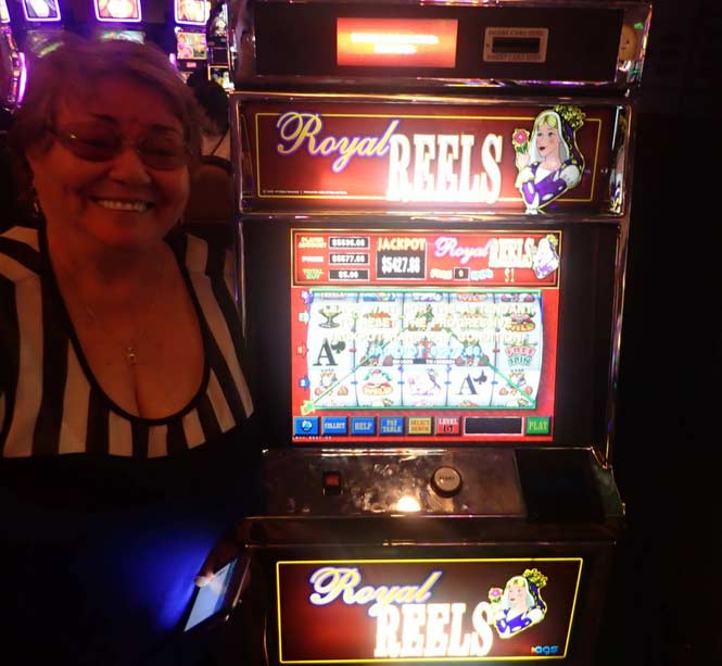 Jackpot Winner Eleuteria Marin Gomez smiling